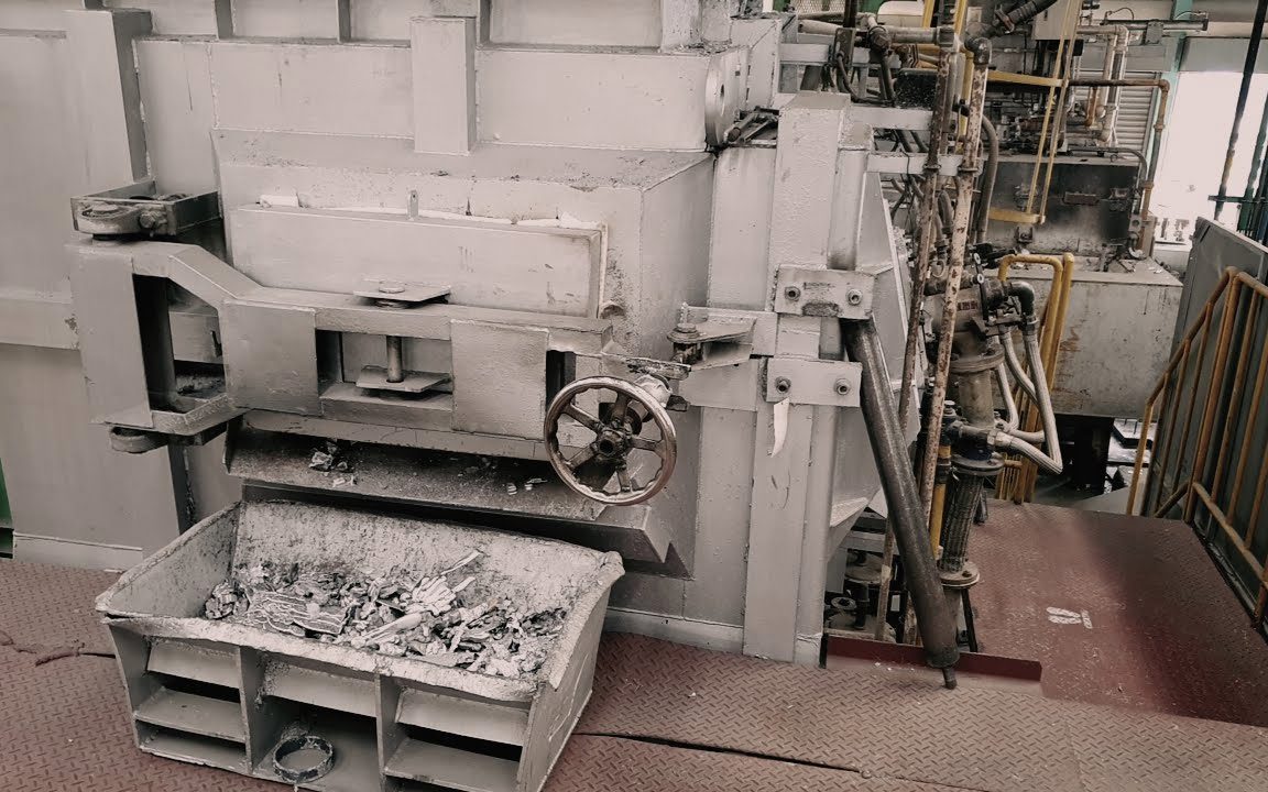 Furnace on a customer's production line