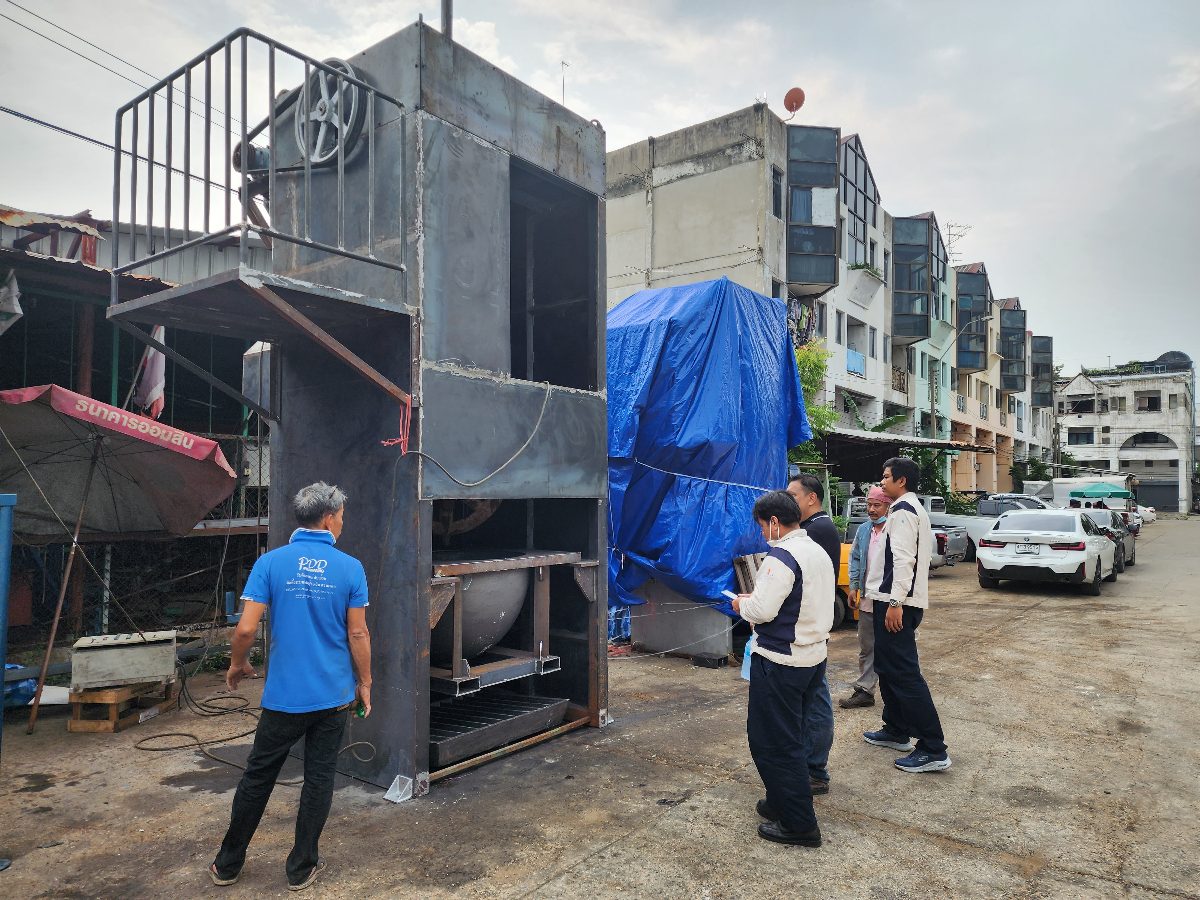 Furnace machine in operation